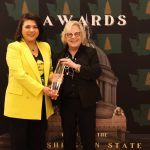 Senator Claire Wilson (D-WA) with Jaqueline Garcia Castillo, founder and CEO of nonprofit Mujer al Volante. Photo courtesy of Washington State Leadership Board