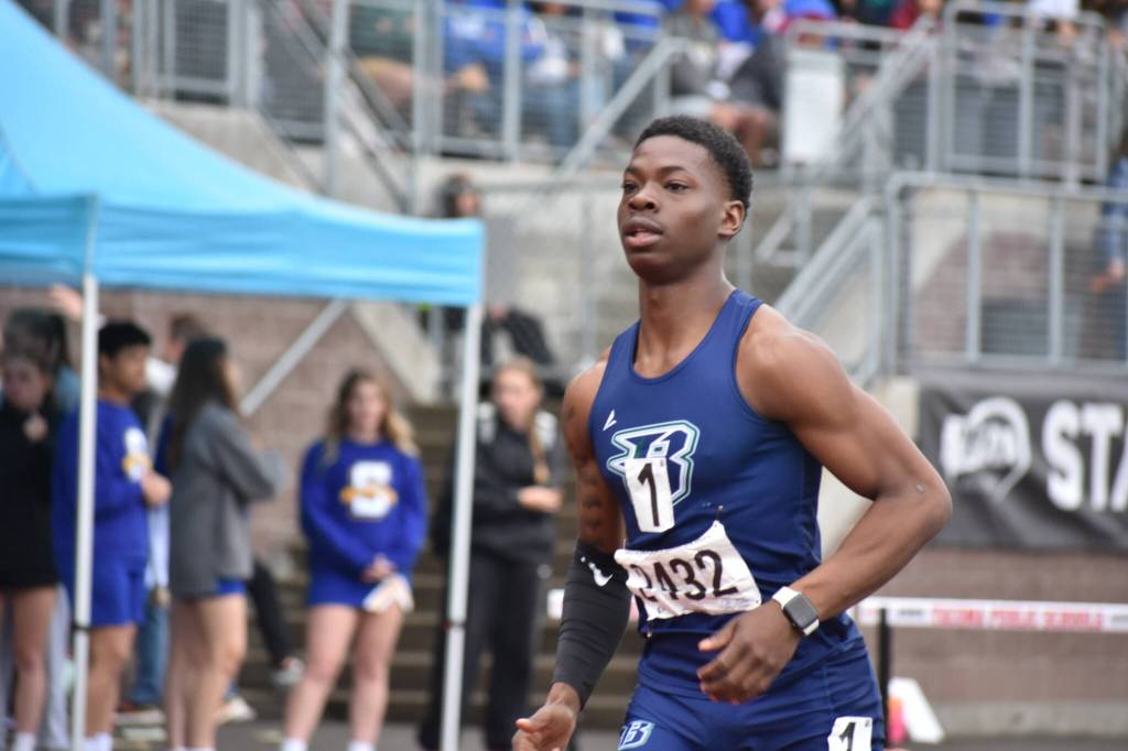 Keith Rogers Jr. runs the 300 meter hurdles. Ben Ray / The Mirror