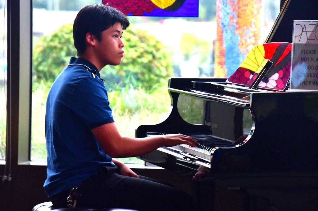 Live music added to the multimedia artistic atmosphere of the 2025 Arts Explosion. Photo by Bruce Honda