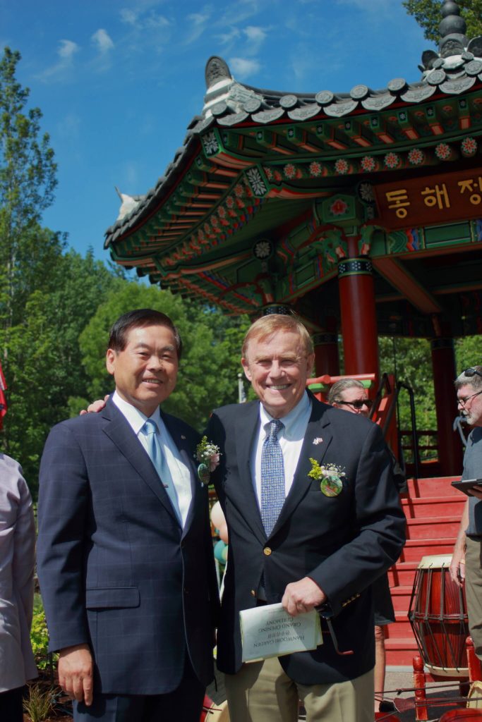 Former Mayor Mike Park and King County Councilmember Pete von Reichbauer at the gardens opening. Photo by Keelin Everly-Lang / the Mirror