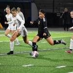 Kaihea Tuifua looks to make a pass in the first half against White River. Ben Ray / The Mirror