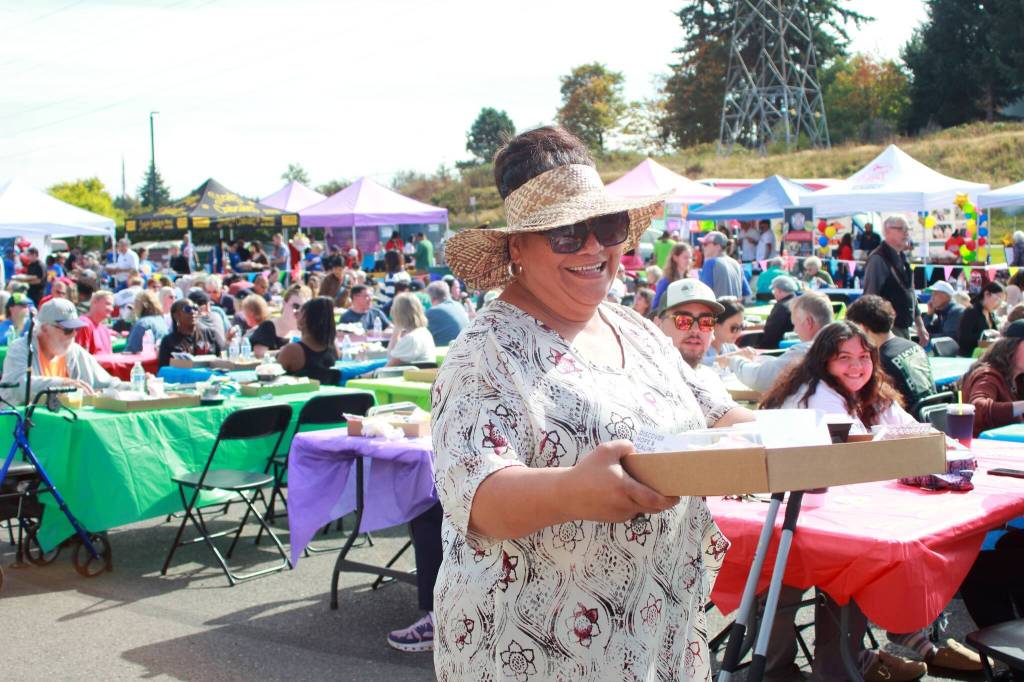 Taste of Federal Way 2025 brought the community together to enjoy food from local restaurants. Photo by Keelin Everly-Lang/The Mirror