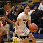 Avaieya Sinclair drives to the basket for Decatur. Ben Ray / The Mirror