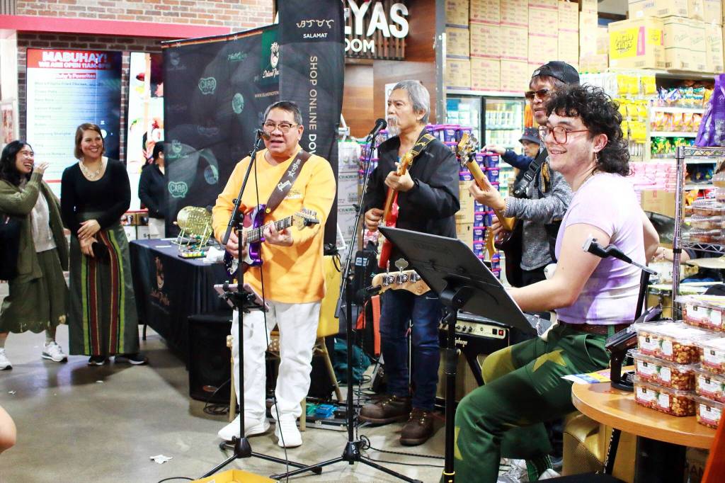 Live music featured (from left to right) Danny Lambino, Abe Legaspi, Donphi Love and Gianni Aiello.