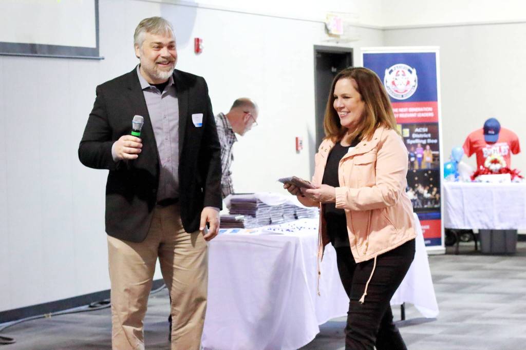 Mirror editor Andy Hobbs announces the winners at the Best of Federal Way 2026. Photo by Keelin Everly-Lang / the Mirror