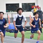 Heat one of the 100 meter dash between Decatur and Todd Beamer. Ben Ray / The Reporter