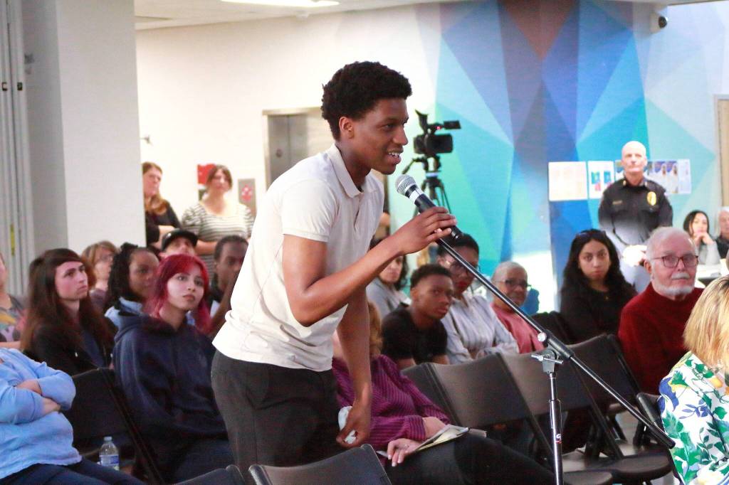 Several community members asked about they citys plan to engage youth and reduce youth violence at the Federal Way town hall.