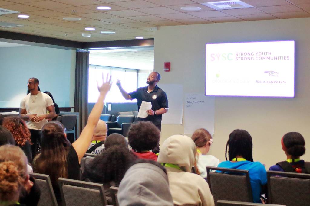Northwest Credible Messengers lead TAF@Saghalie students in a breakout group to talk about connection. Photo by Keelin Everly-Lang / the Mirror.