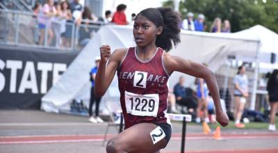 Jasmine Johnson runs for Kentlake. Ben Ray / Sound Publishing